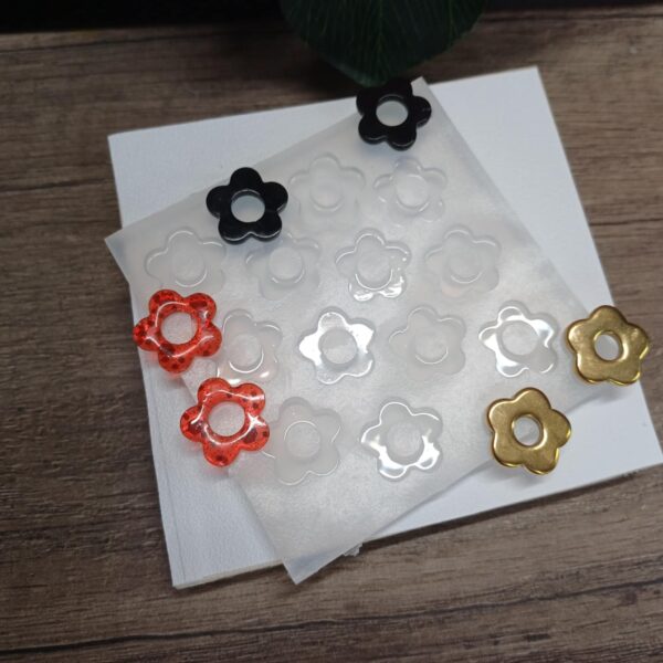Les Constance. 12 fleurs 15mm – Image 2