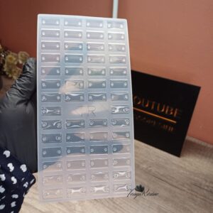 Moule bracelets. 54 empruntes rectangulaires