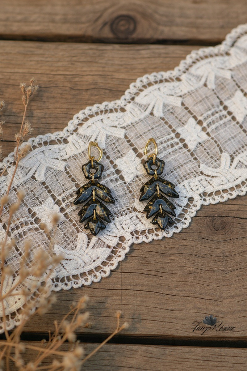 Boucles d'Oreilles Éclats d'Or – Image 4