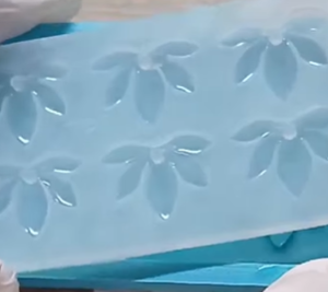 Moule silicone Demi-fleur