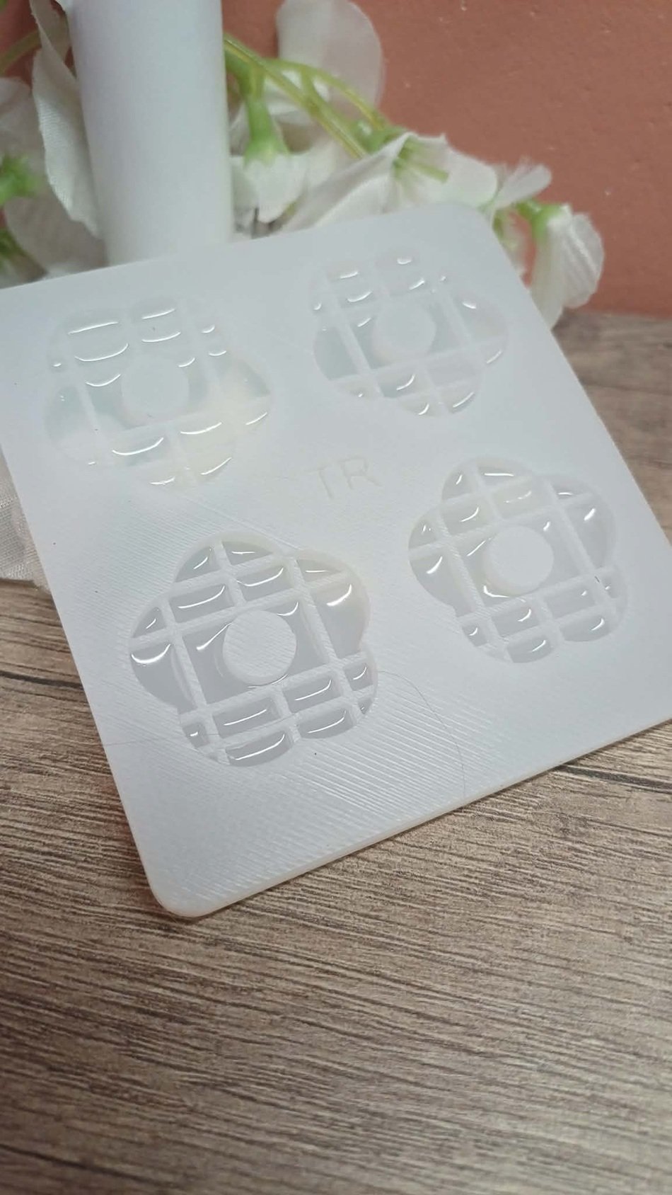 Moule silicone Fleurs "Picasso" Gd design 30mm – Image 2